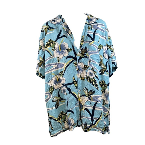 Urban Outfitters Floral Hawaiian Aloha Shirt